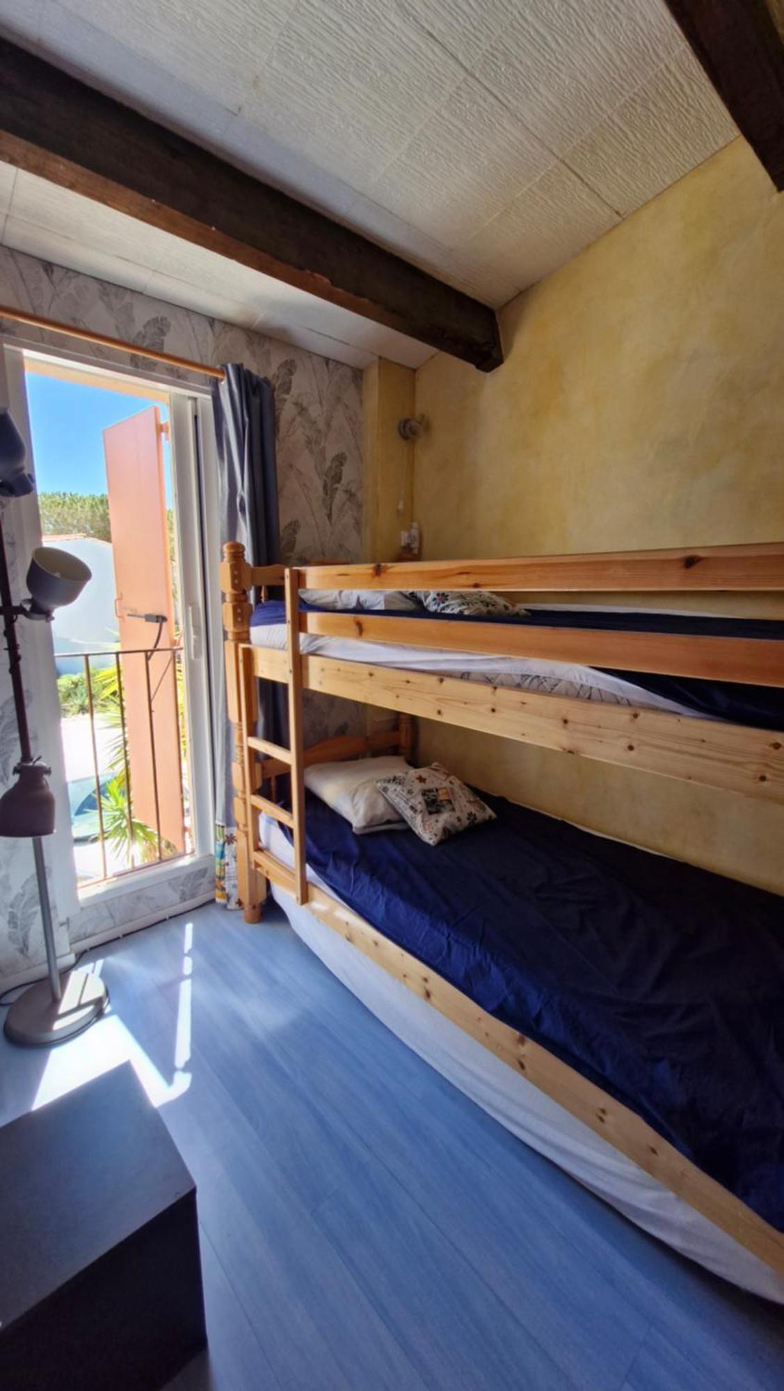 Villa Aux Capellans Sur La Marina Pour 4 Personnes - Vue Marina - Parking - Plage A 5 Min A Pied 圣西普里安 外观 照片